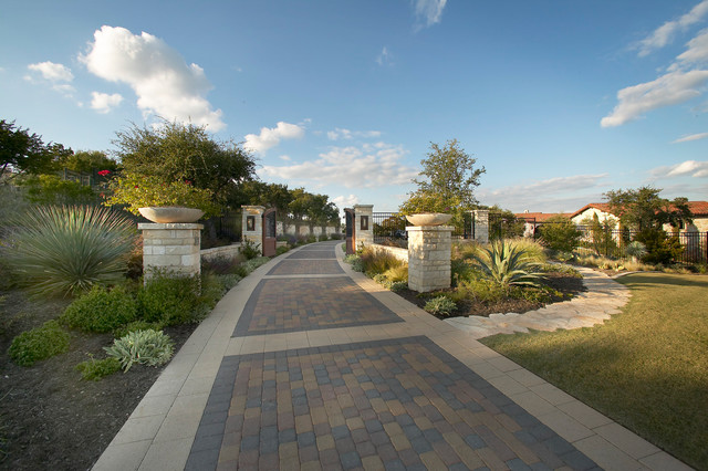 Mirador - Mediterranean - Garden - Austin - by Powell ...