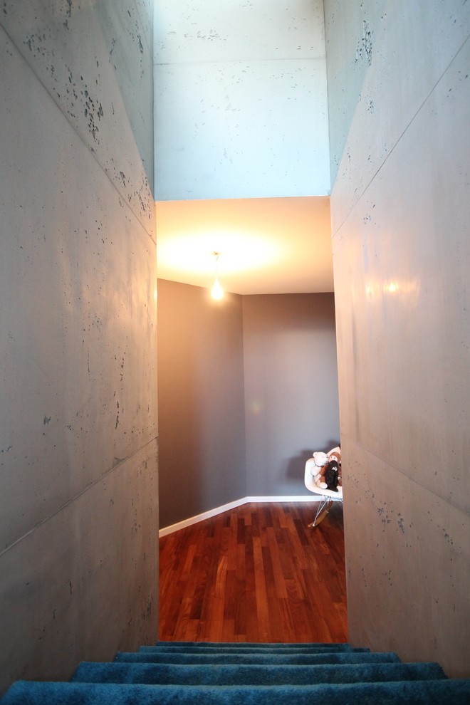 Moderne Treppe in U-Form in Stuttgart