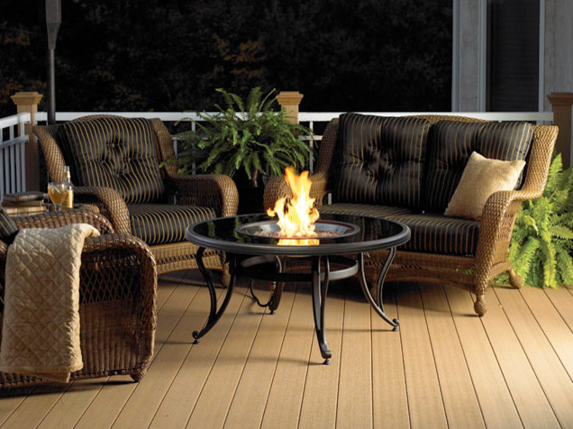 Photo of a modern deck in Other.