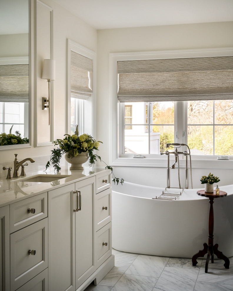 Glenview Family Home - Transitional - Bathroom - Chicago - by London ...