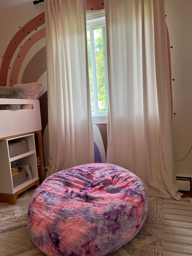 Valley Cottage, Girl's Bedroom