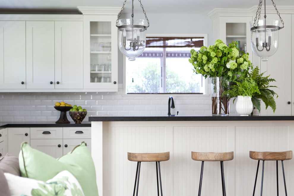 Example of a transitional kitchen design in Austin