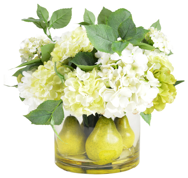 Heather and Grass Creative Displays Fall Arrangement with Hydrangea Heather and Grass Creative Displays Fall Arrangement with Hydrangea