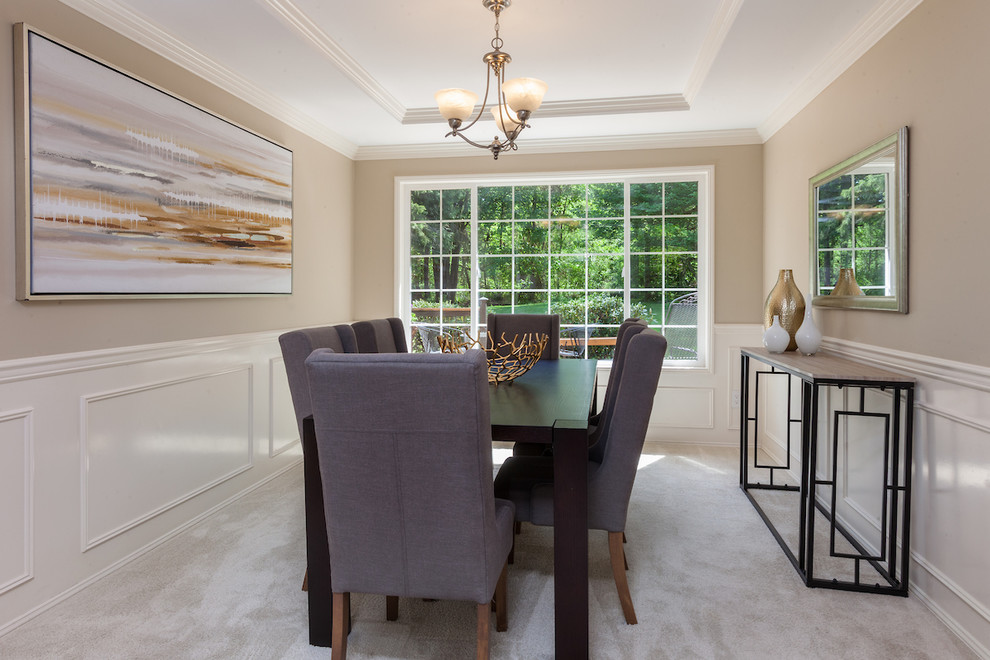 Example of a mid-sized trendy dining room design in Seattle