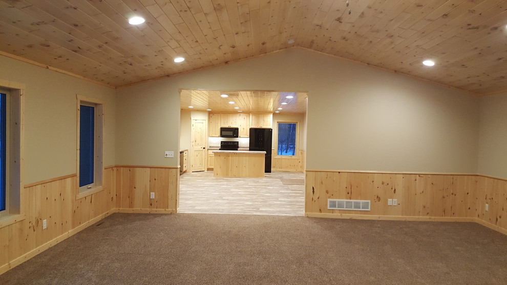 Home design - rustic home design idea in Minneapolis