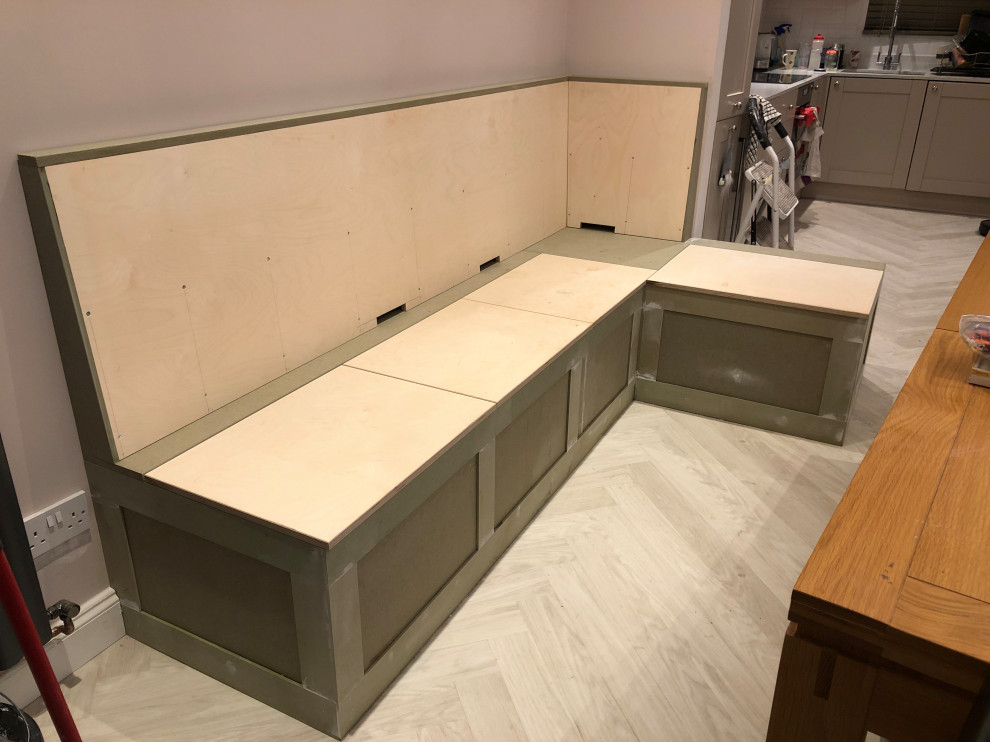 Bench seat with storage - Modern - Kitchen - Surrey - by Tapping