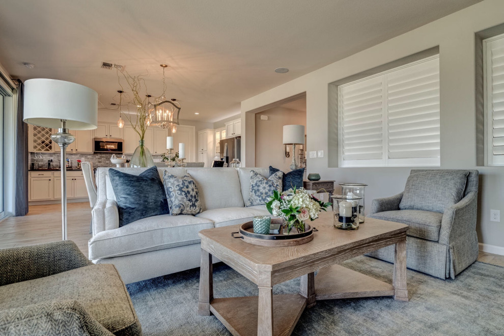 A Formal Yet Inviting Living Room