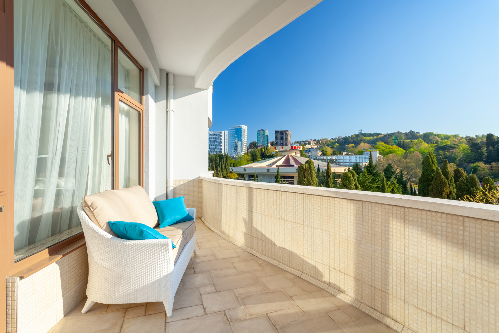 Просторная студия Волна-Фрегат Сочи