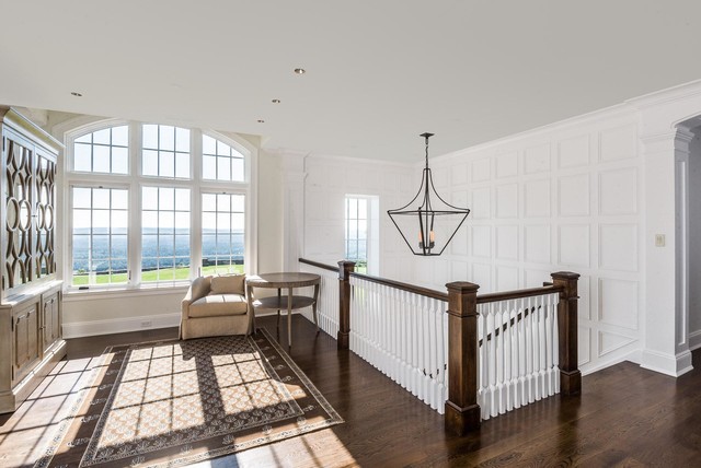 Transitional Estate american-traditional-corridor