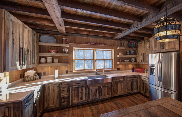 Cozy & Rustic Kitchen rustico-cucina
