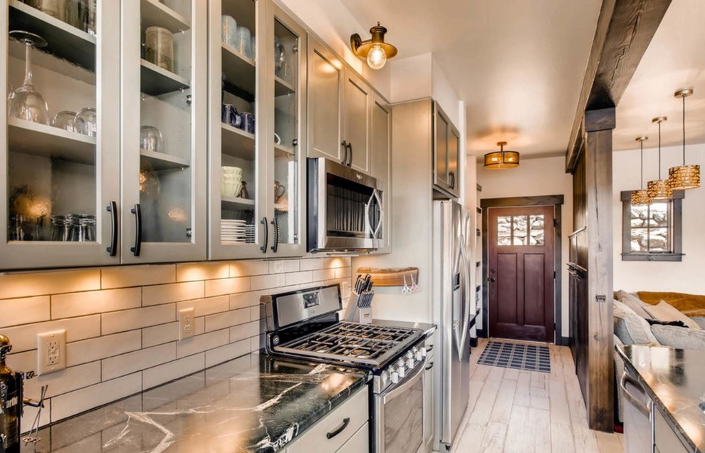Kitchen - rustic kitchen idea in Denver