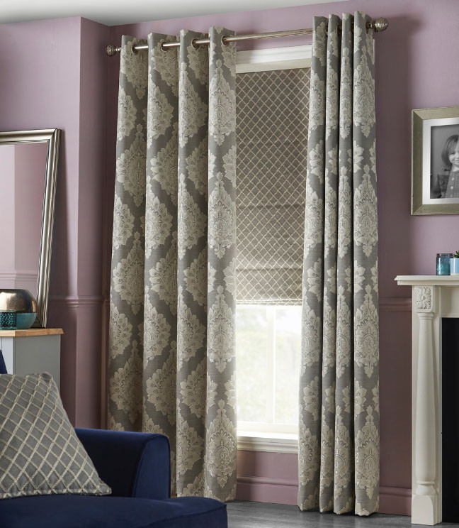 Bill Beaumont - британский издатель тканей