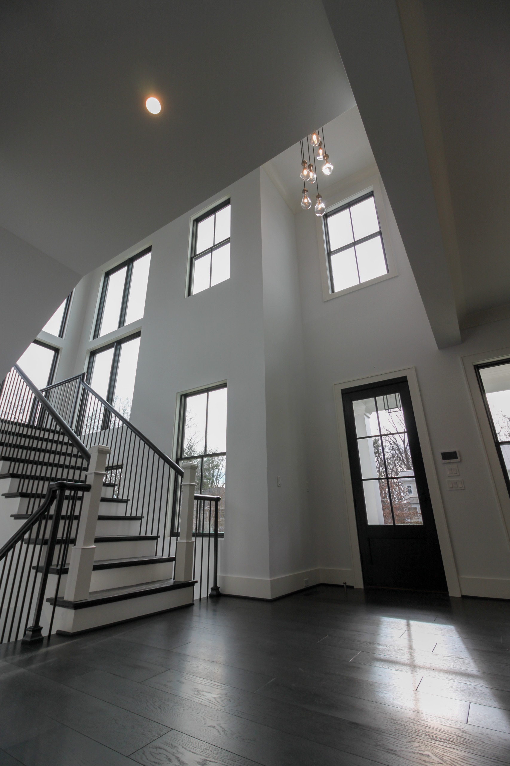 90_Classic Staircase with a Contemporary Twist, McLean VA 22101