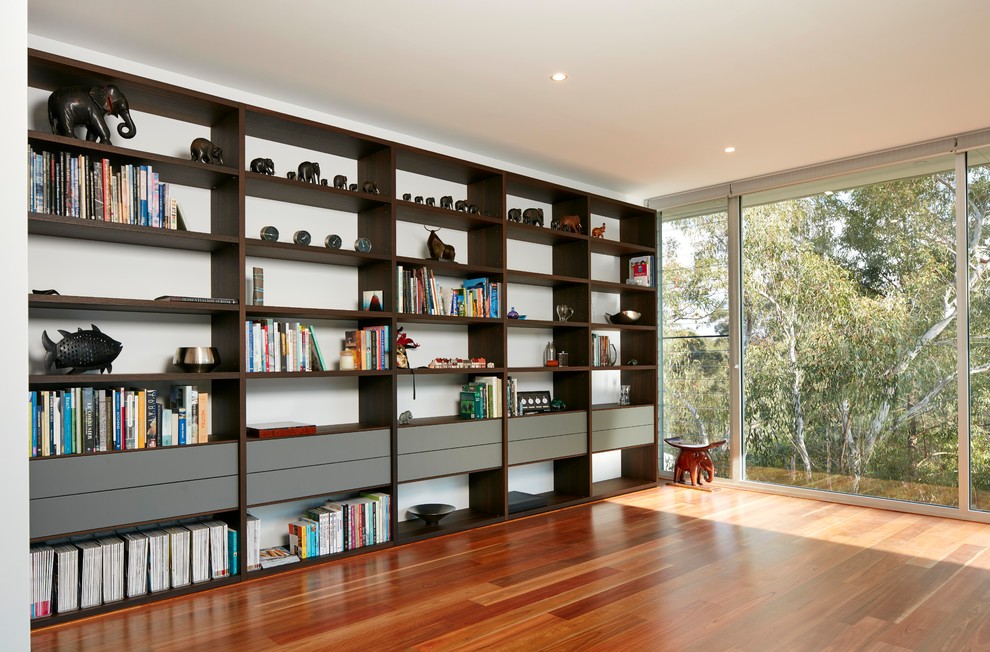 Photo of a contemporary family room in Sydney.