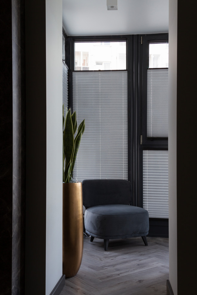 Утепленный балкон-библиотека