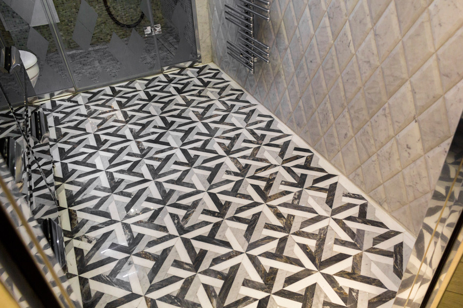 Мозаичный пол в стиле хай-тек