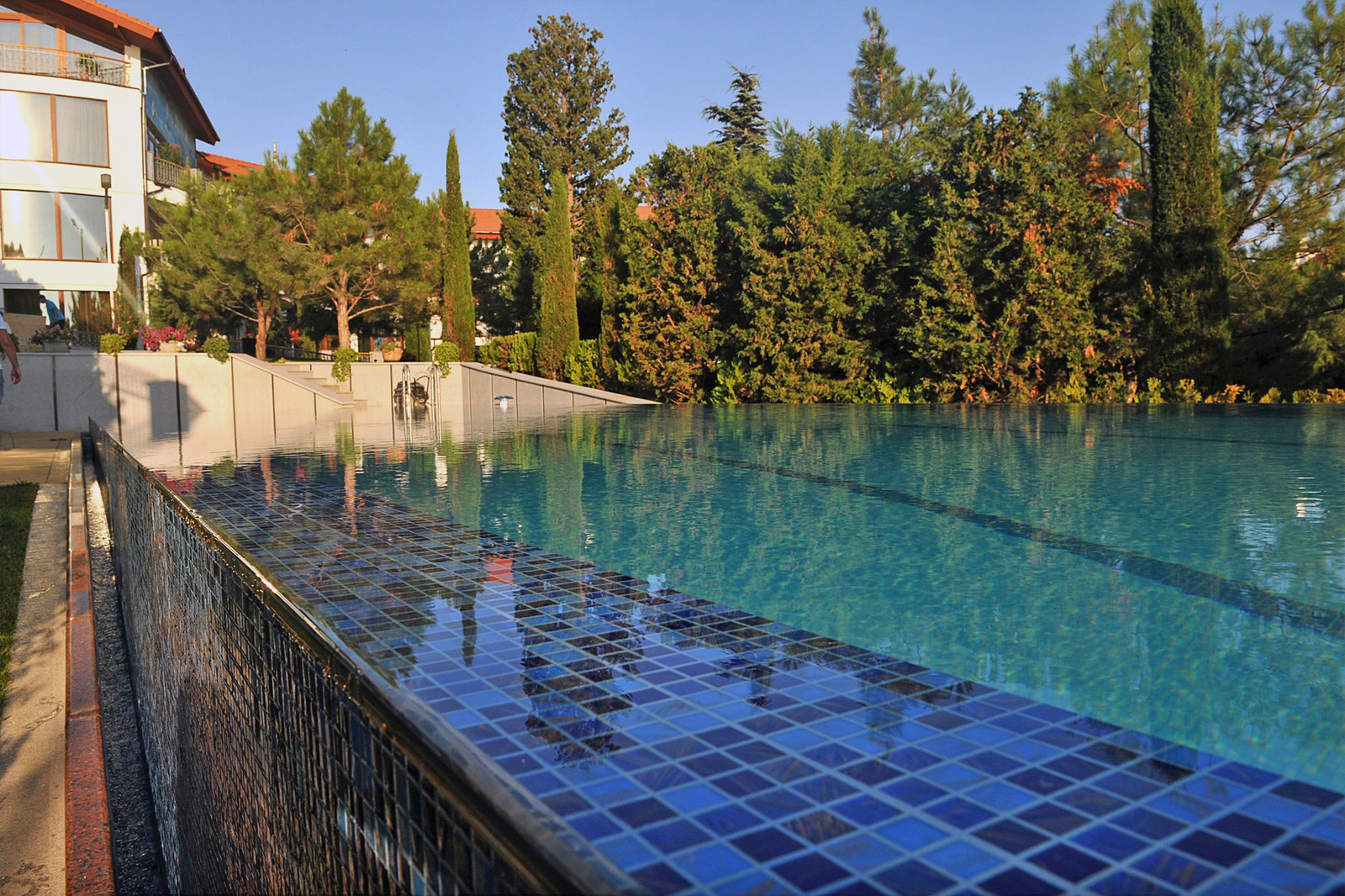 Благоустройство Бассейной зоны проект бассейна в "Вязовой роще" 2012г.