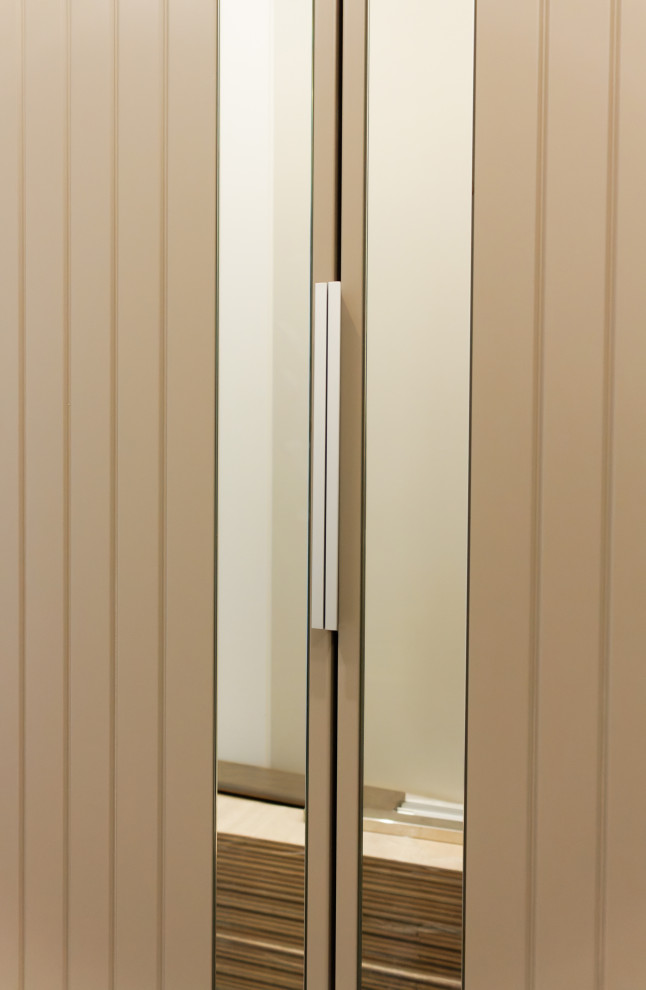 Шкаф в прихожую