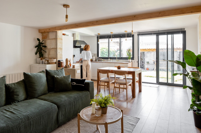 &bull;Maison Dario&bull; medelhavsstil-vardagsrum