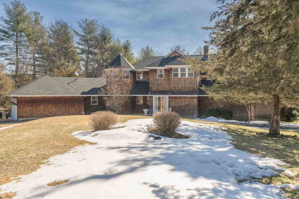 New England Home Interior Architecture: Living Room, Kitchen & More