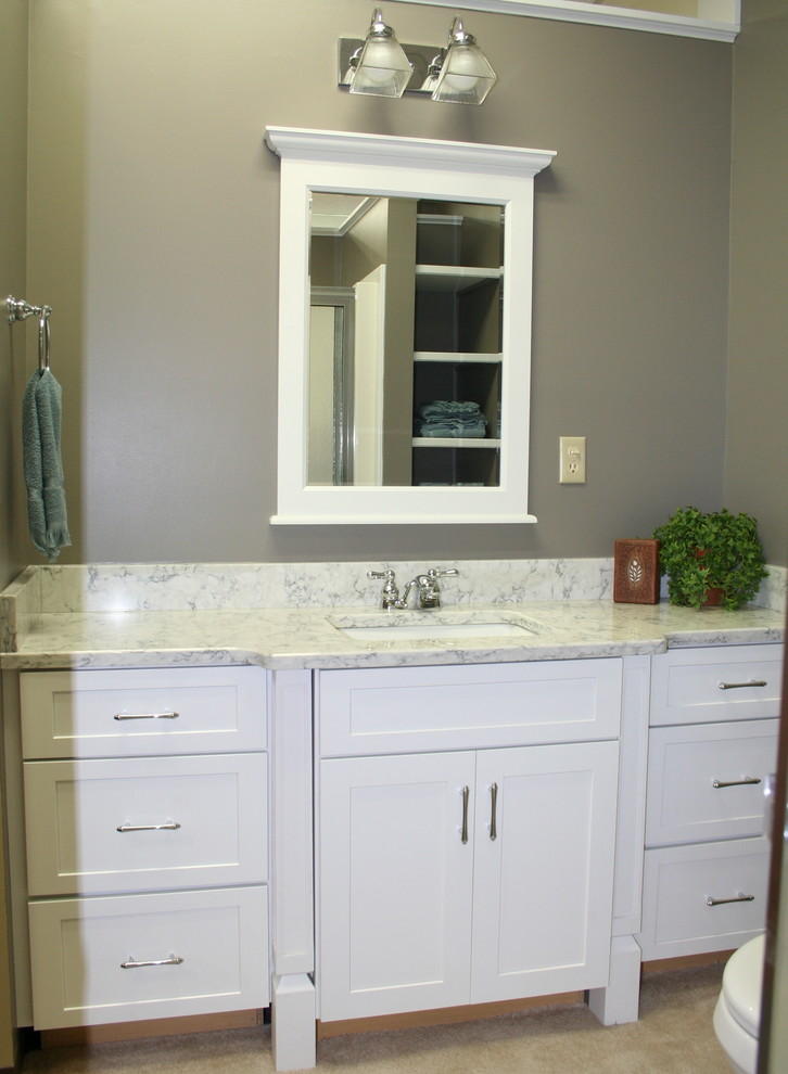 Inspiration for a transitional bathroom remodel in Cleveland