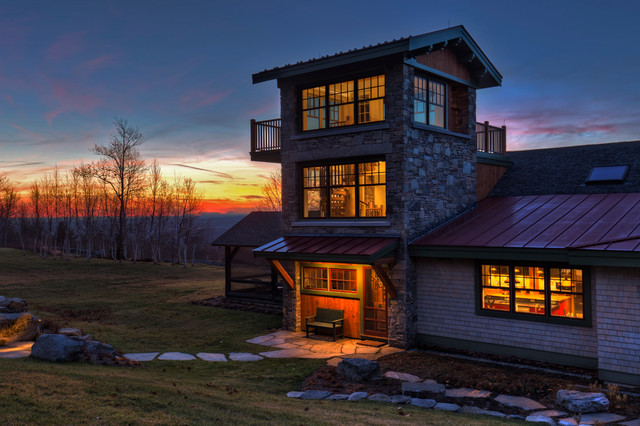 Stone Tower & Kitchen Addition rustico-facciata