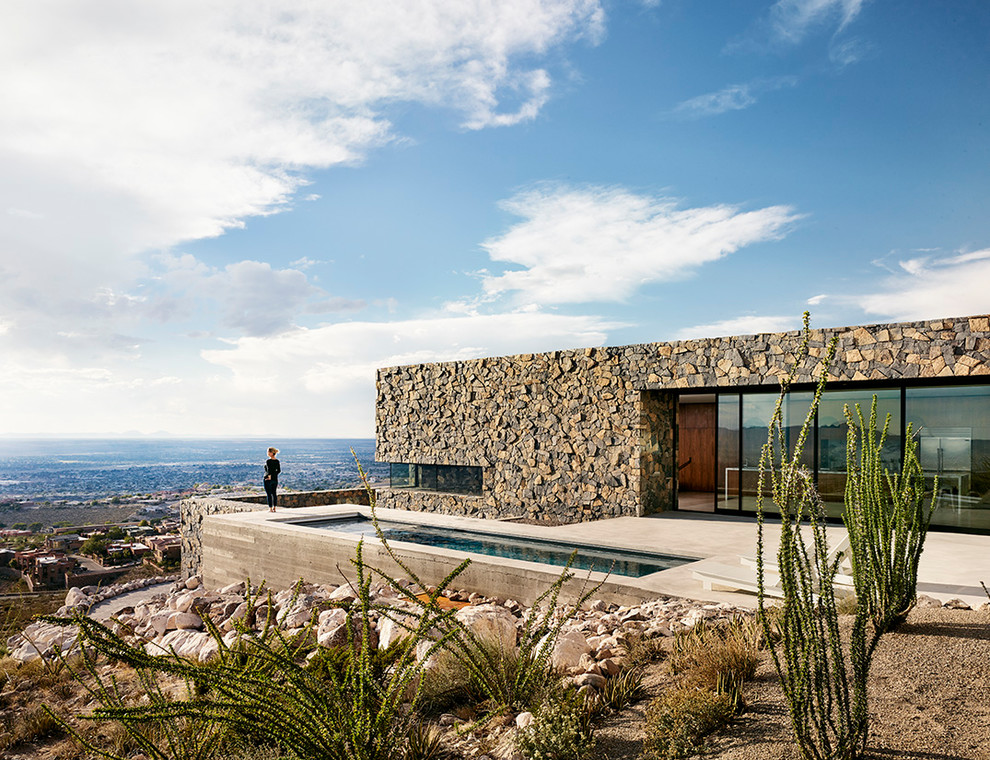 Deck - modern deck idea in Austin
