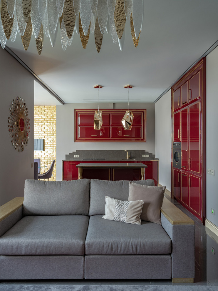 Бордовый глянец