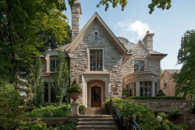 Traditional Style Home klassisch-haeuser