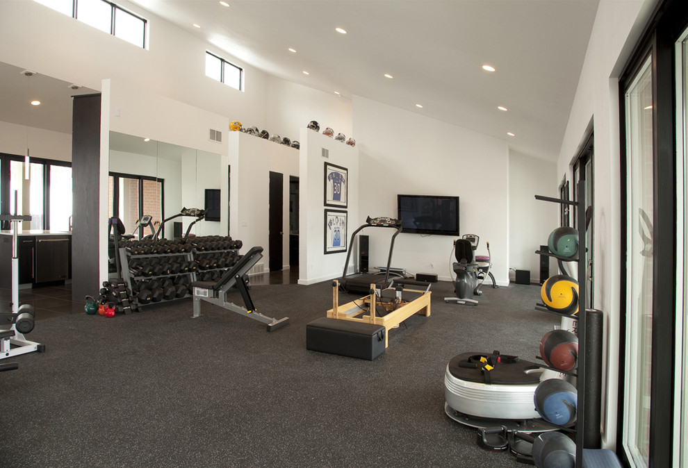 Photo of a modern home gym in Other.