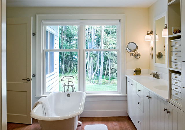 Bathroom landstil-badevaerelse