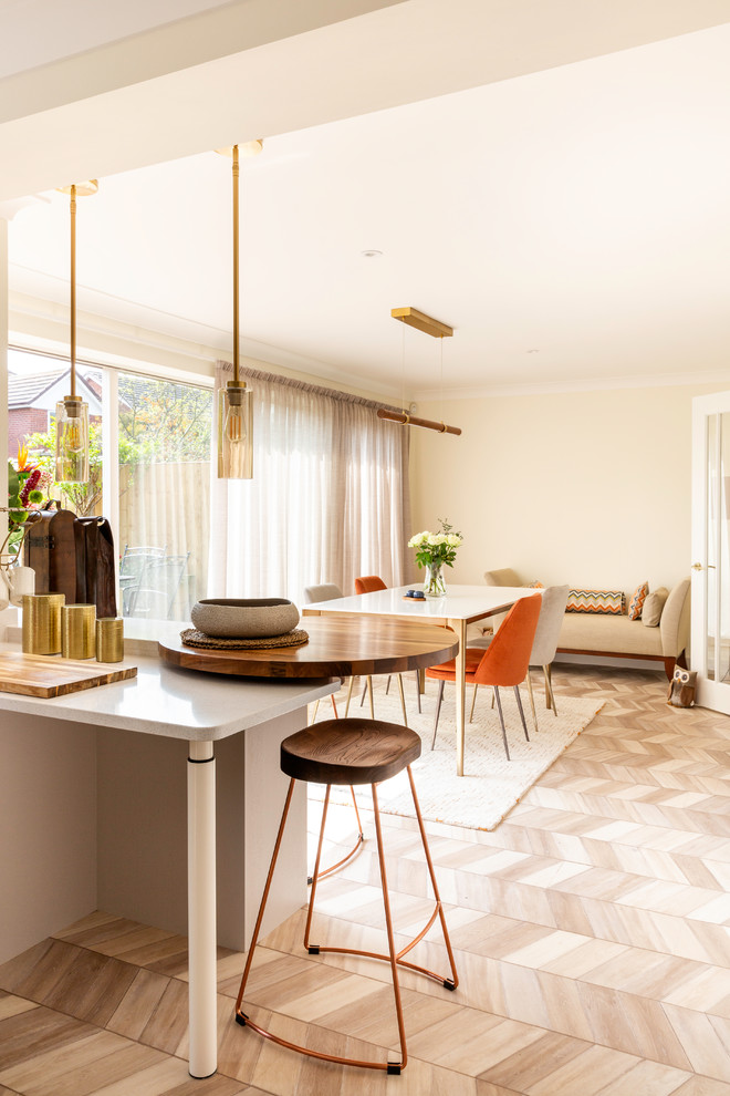 Inspiration for a contemporary kitchen in West Midlands.