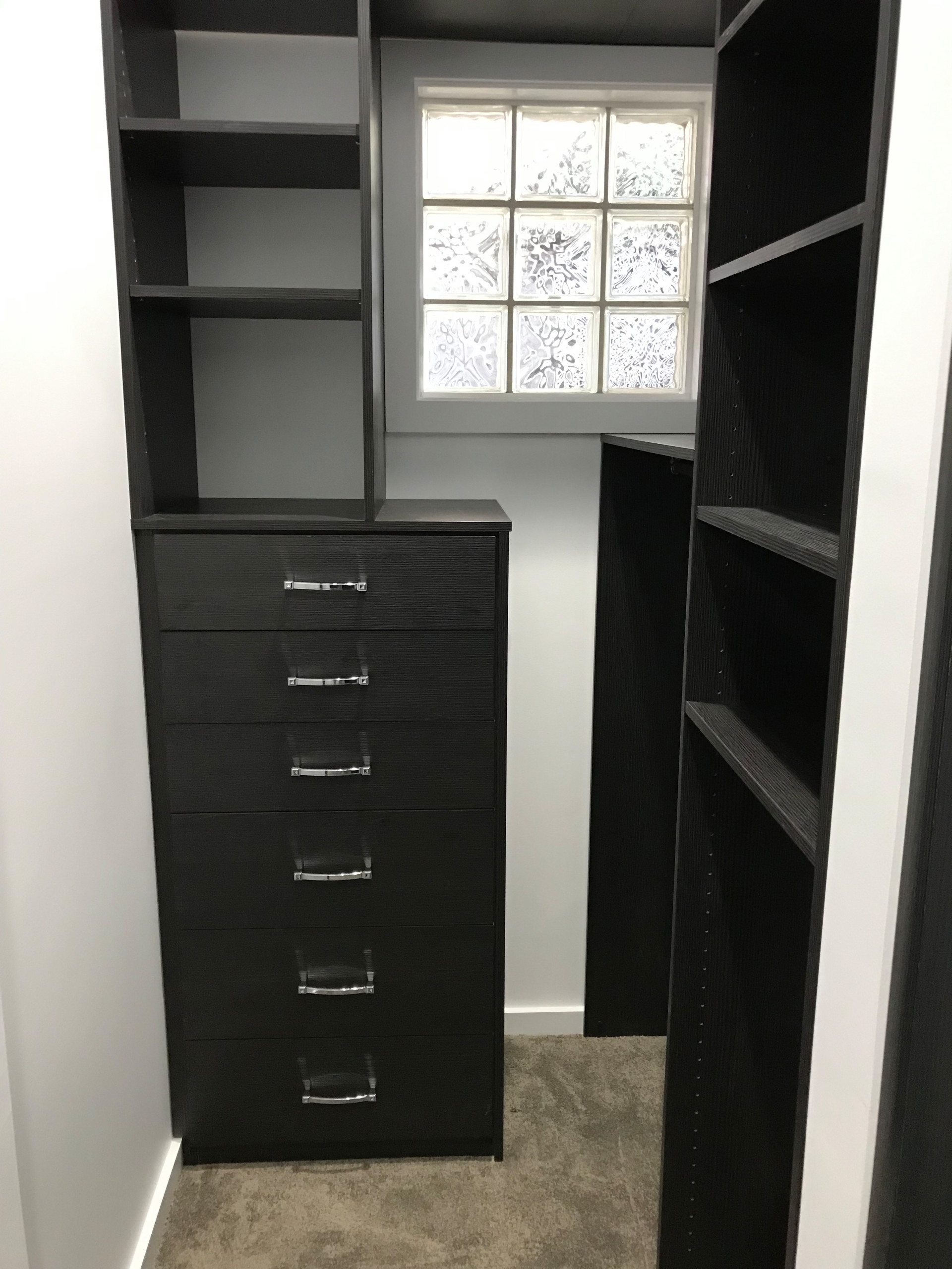 STORAGE WARS