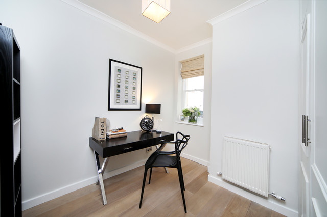 2 Bedroom Notting Hill Conversion Flat contemporary-home-office