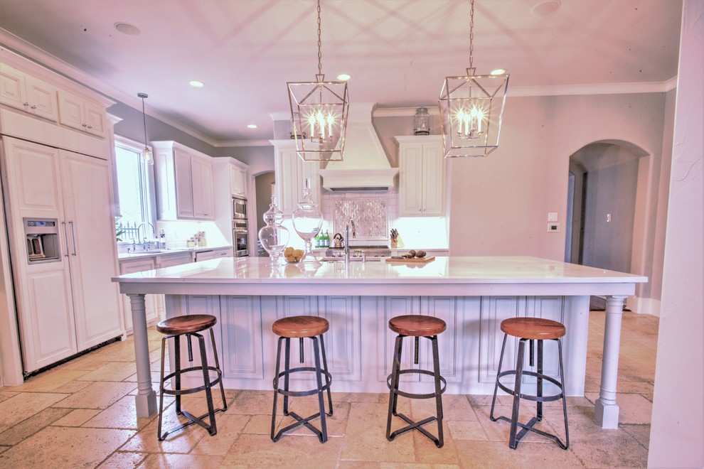 Kitchen - transitional kitchen idea