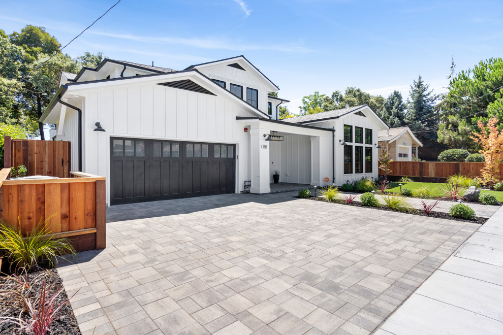 Country exterior home idea in San Francisco