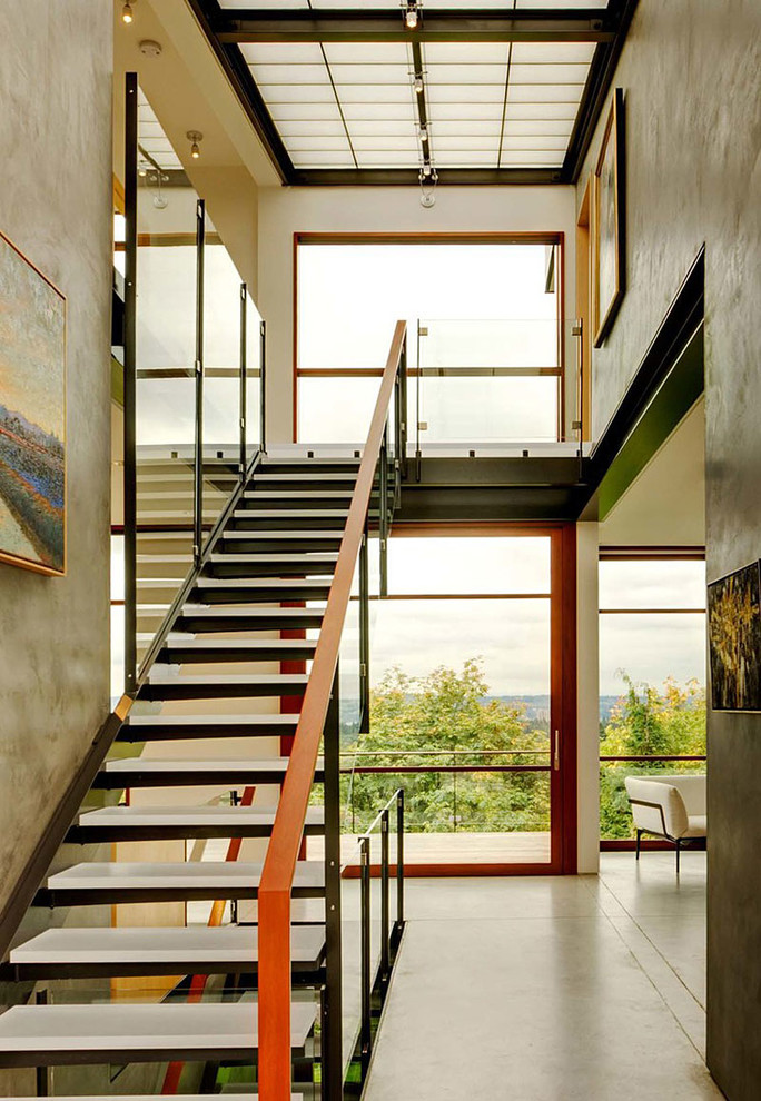 Стеклянные ограждения лестниц