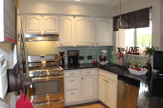 KITCHEN CABINETS REFINISHED landstil-koekken