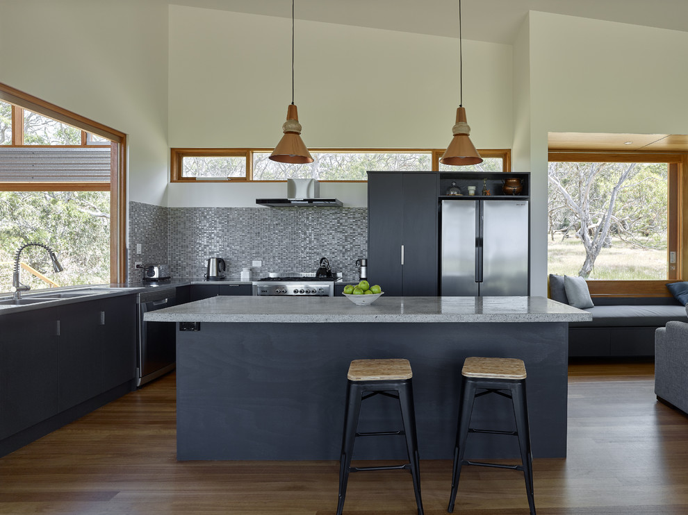 This is an example of a beach style kitchen in Adelaide.