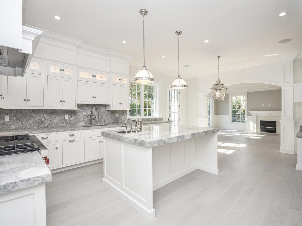 Hamptons The Hamptons, New York. Contemporary Kitchen New York