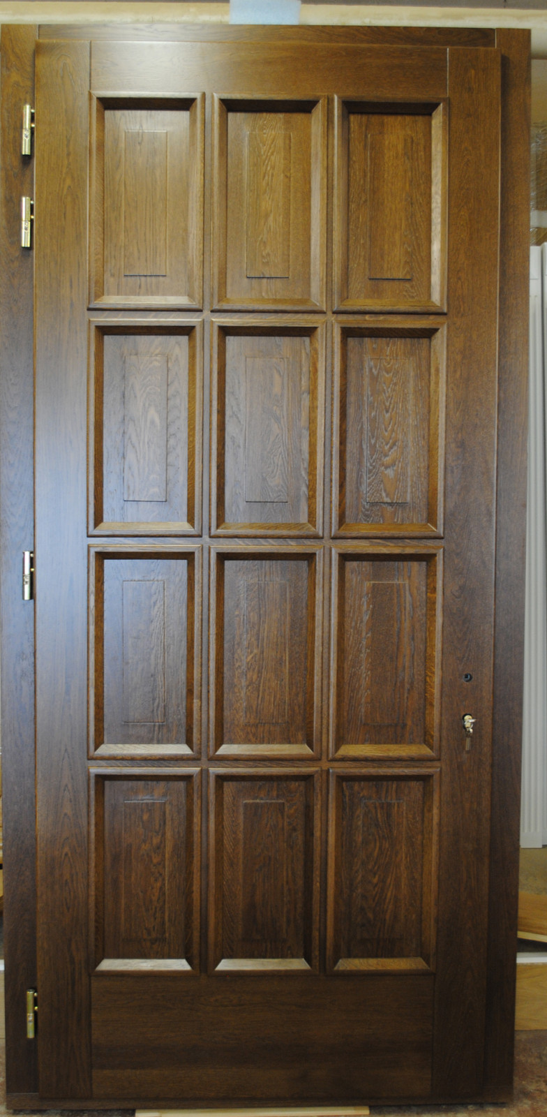 Двери входные