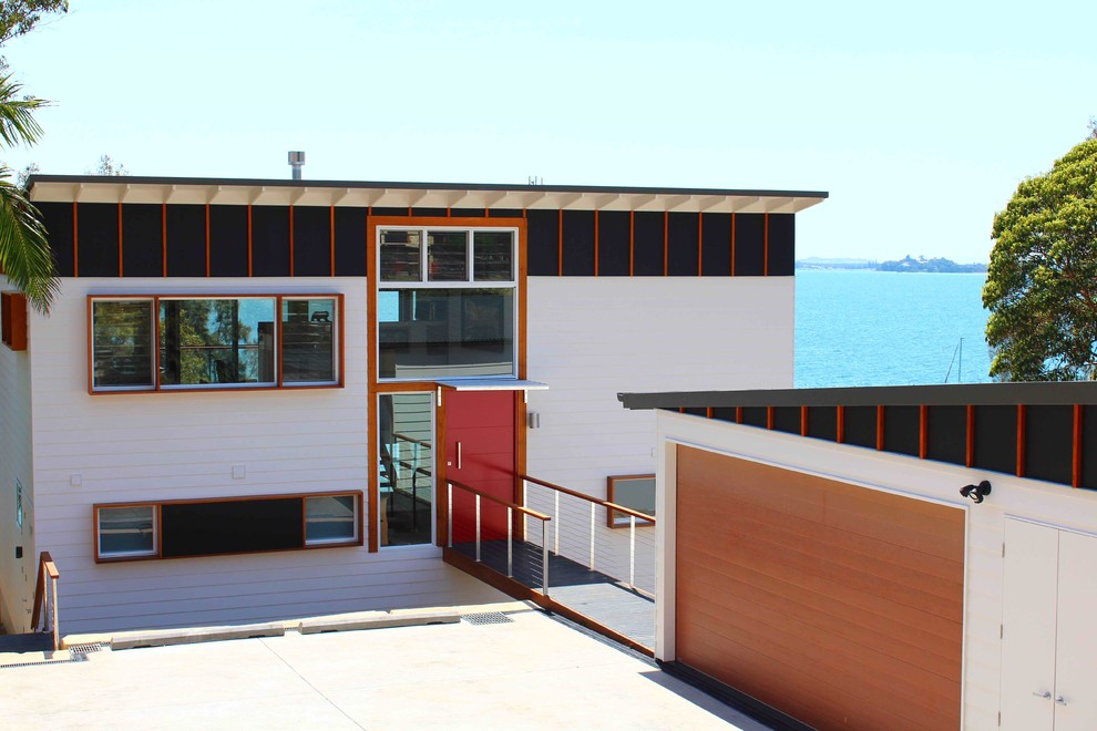 Photo of a modern exterior in Central Coast.