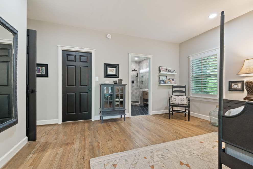 1950 River Way Drive