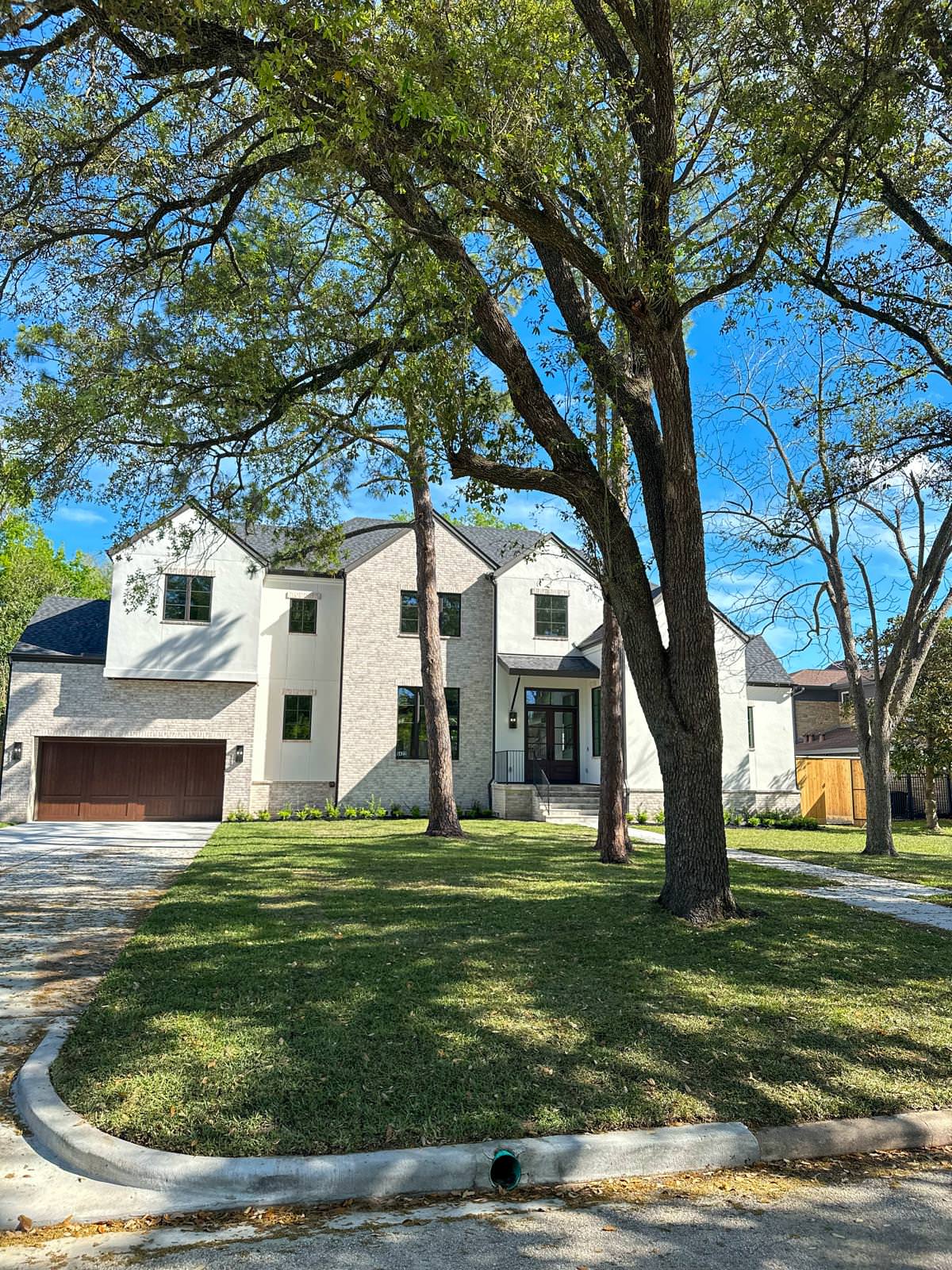 Brand new custom home in Bellaire!