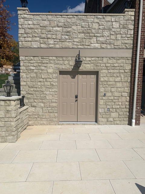 WALNUT HILL transitional-garage