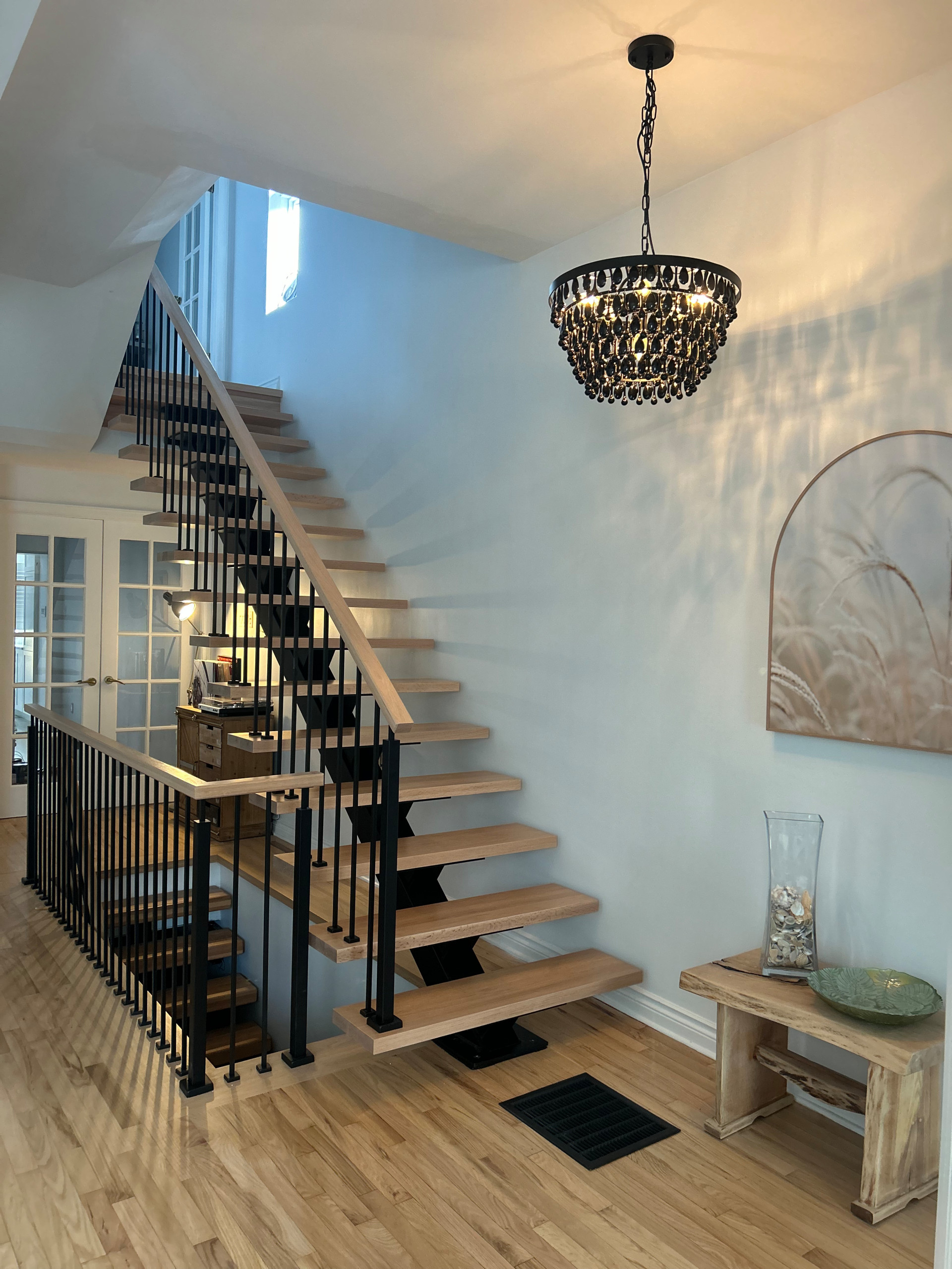 Inspiration for a staircase remodel in Ottawa