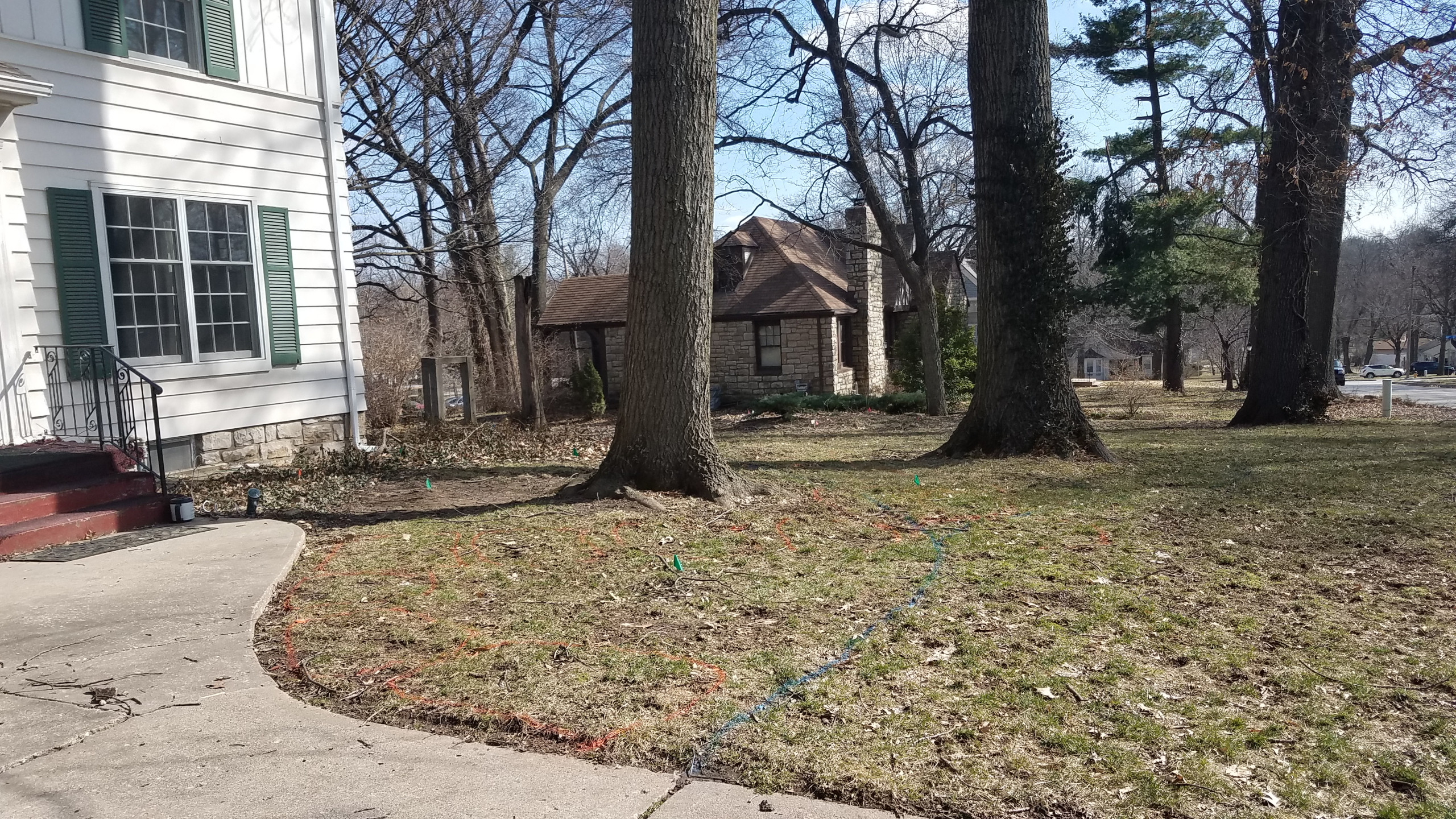 BEFORE Shawnee Front Yard