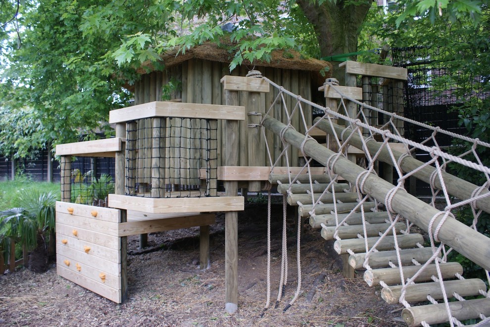 School project treehouses by Treehouse Life