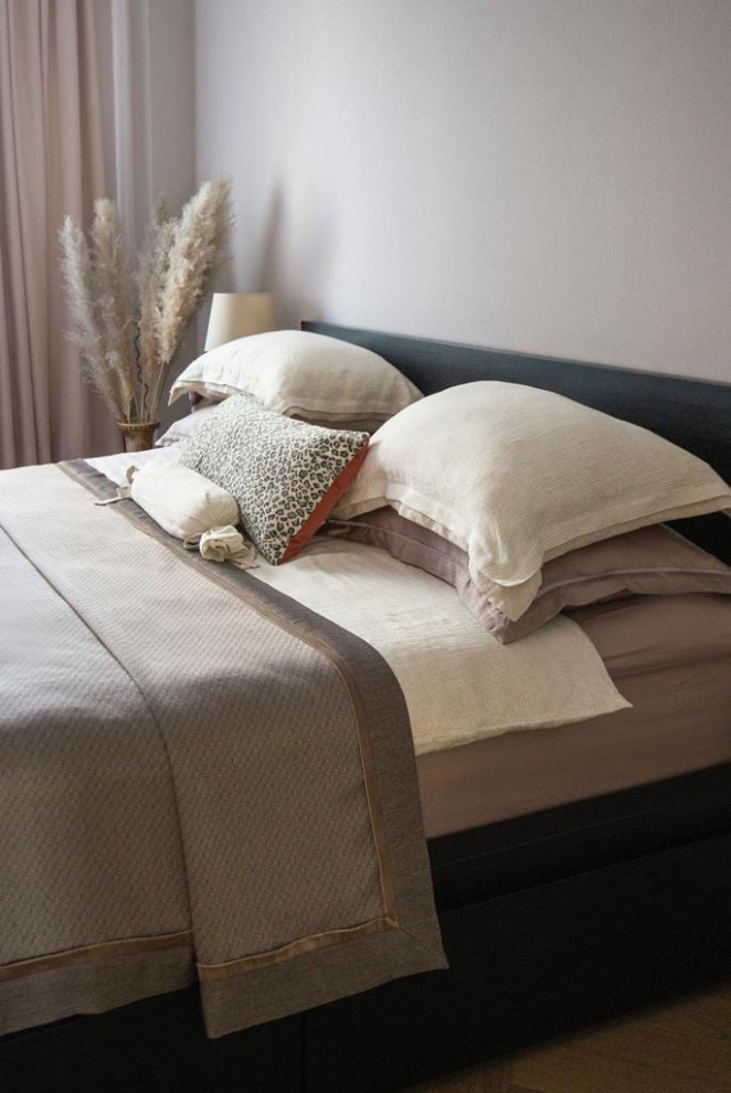 Постельное белье, покрывала, подушки