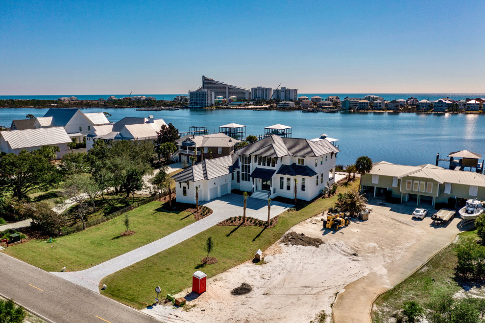 Refined Luxury Waterfront